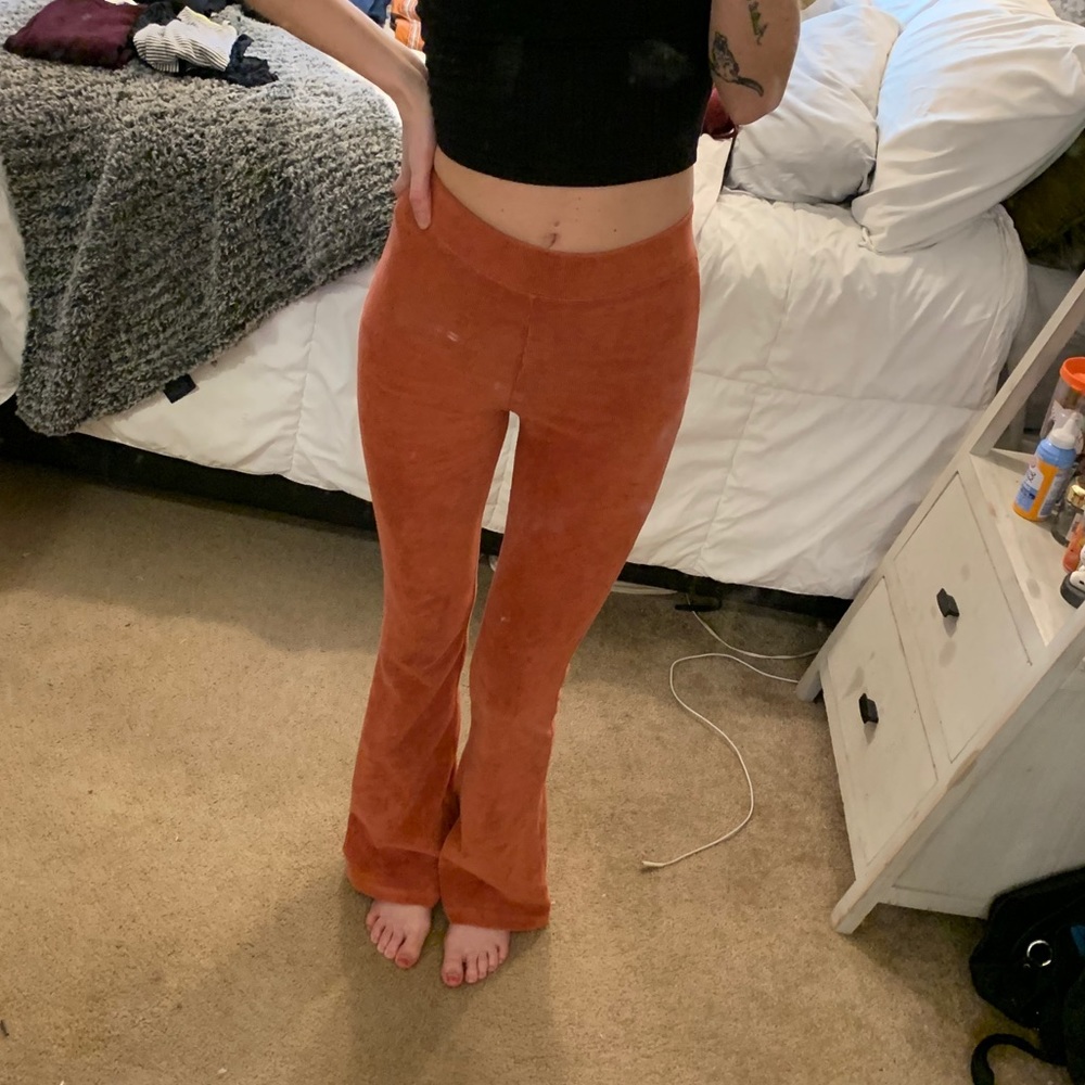 AE Flare leggings